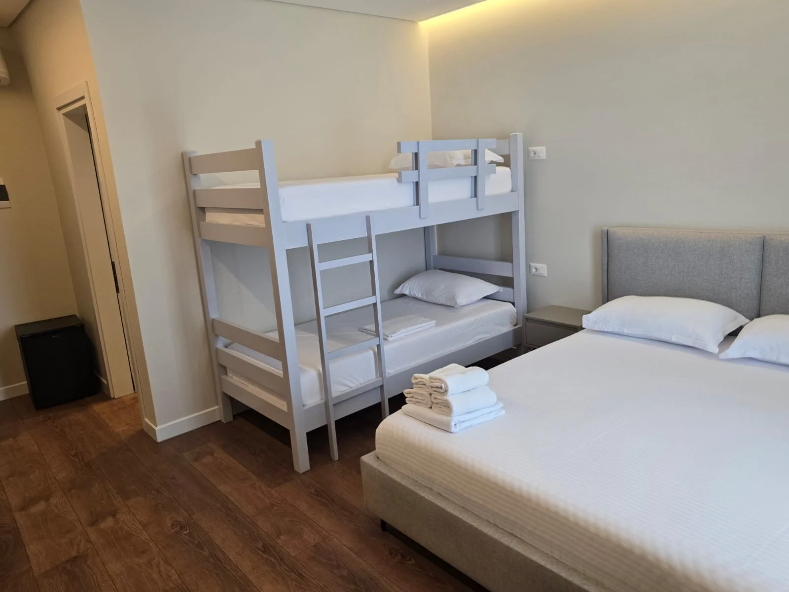 Quadruple room ground floor (with balcony)